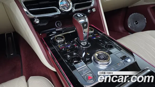 Bentley Flying Spur 2022