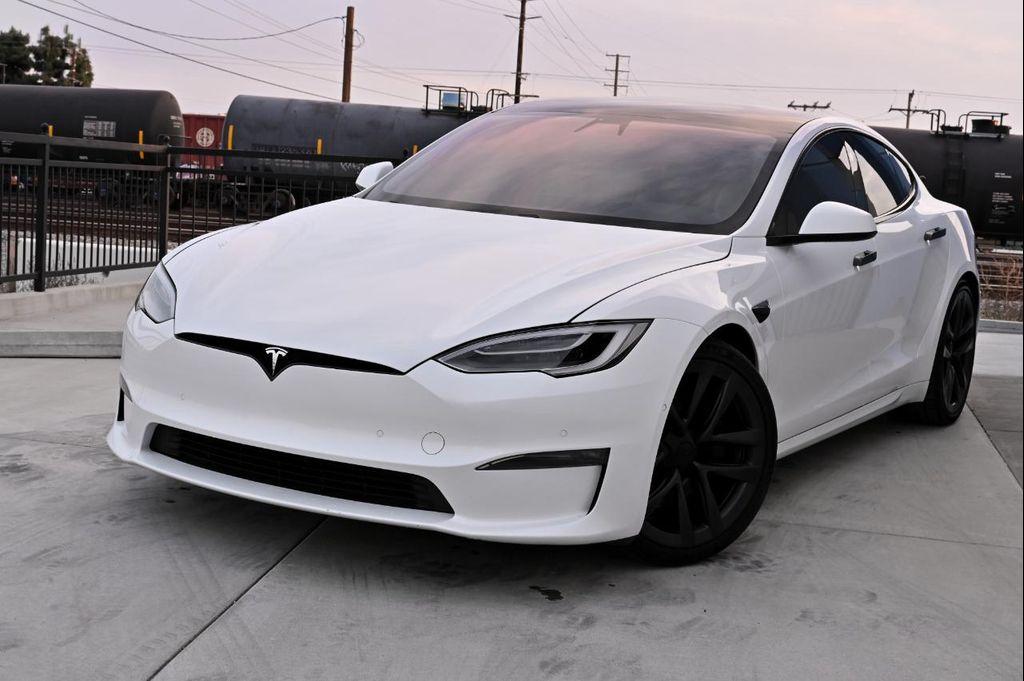 Tesla Model S 2022