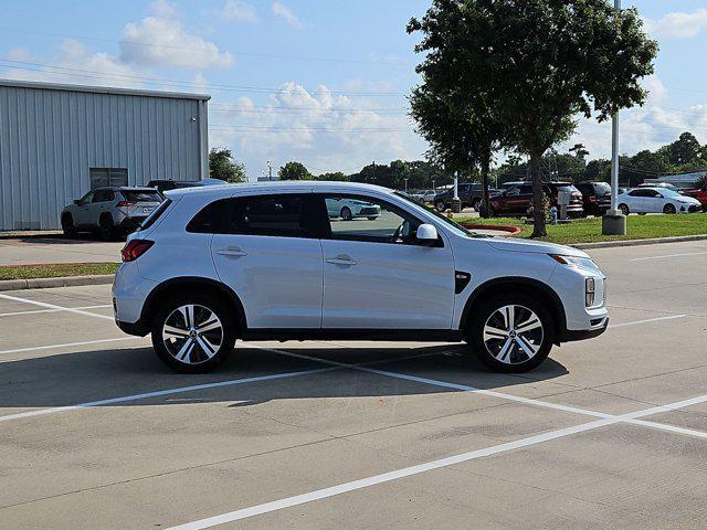 Mitsubishi Outlander Sport 2025
