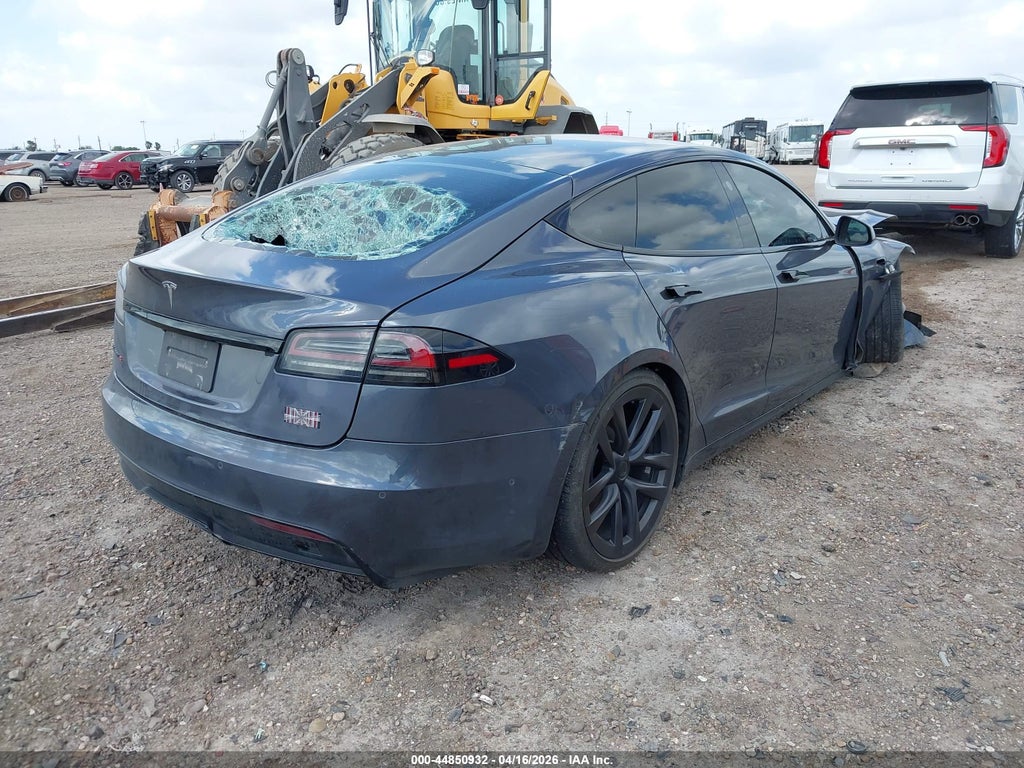 Tesla Model S 2022