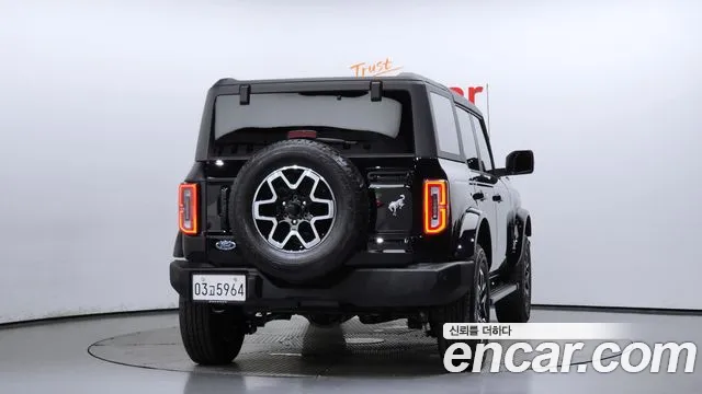 Ford Bronco 2024
