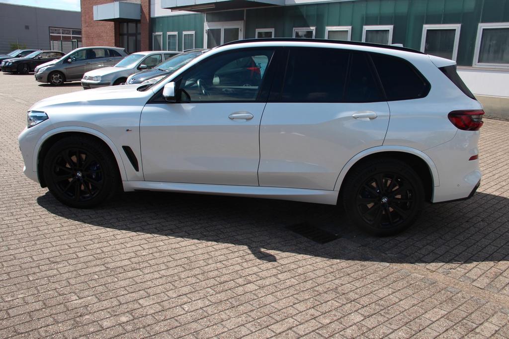 BMW X5 2022