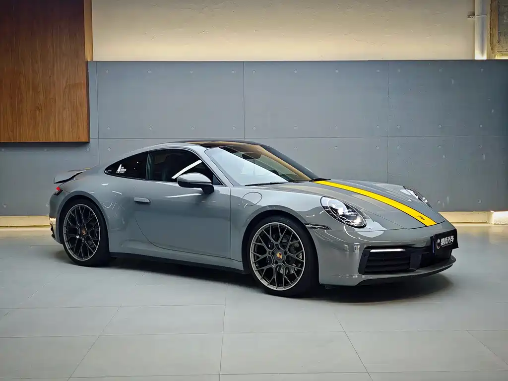 Porsche 911 2020