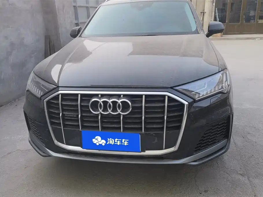 Audi Q7 2021