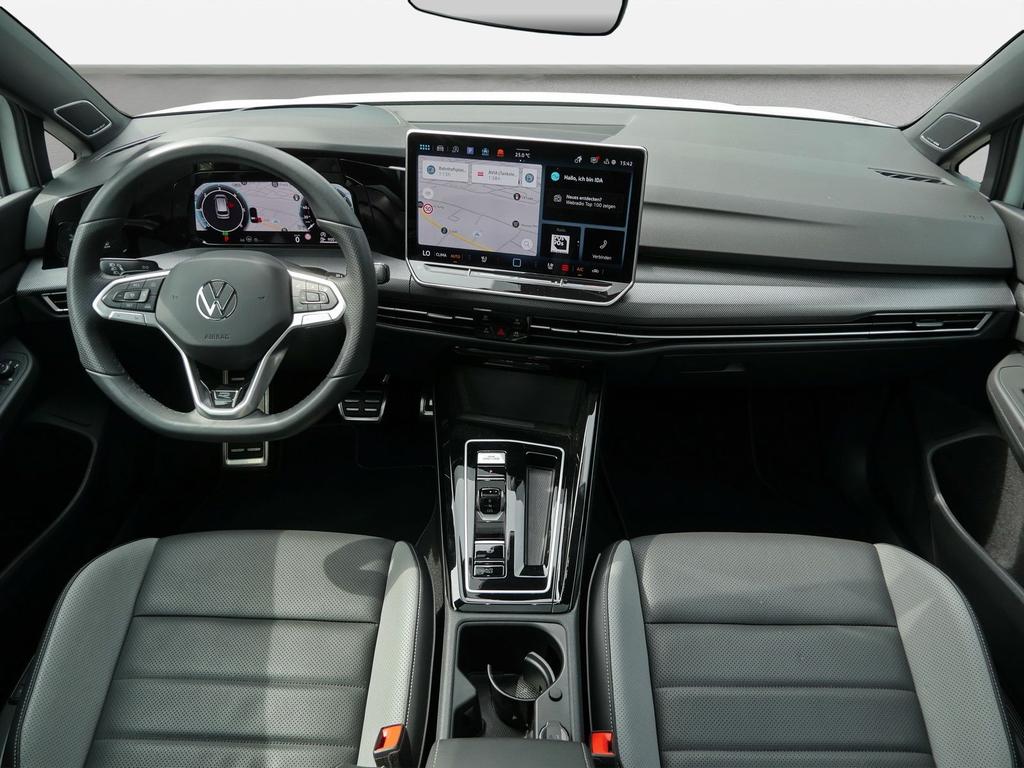 Volkswagen Golf 2024