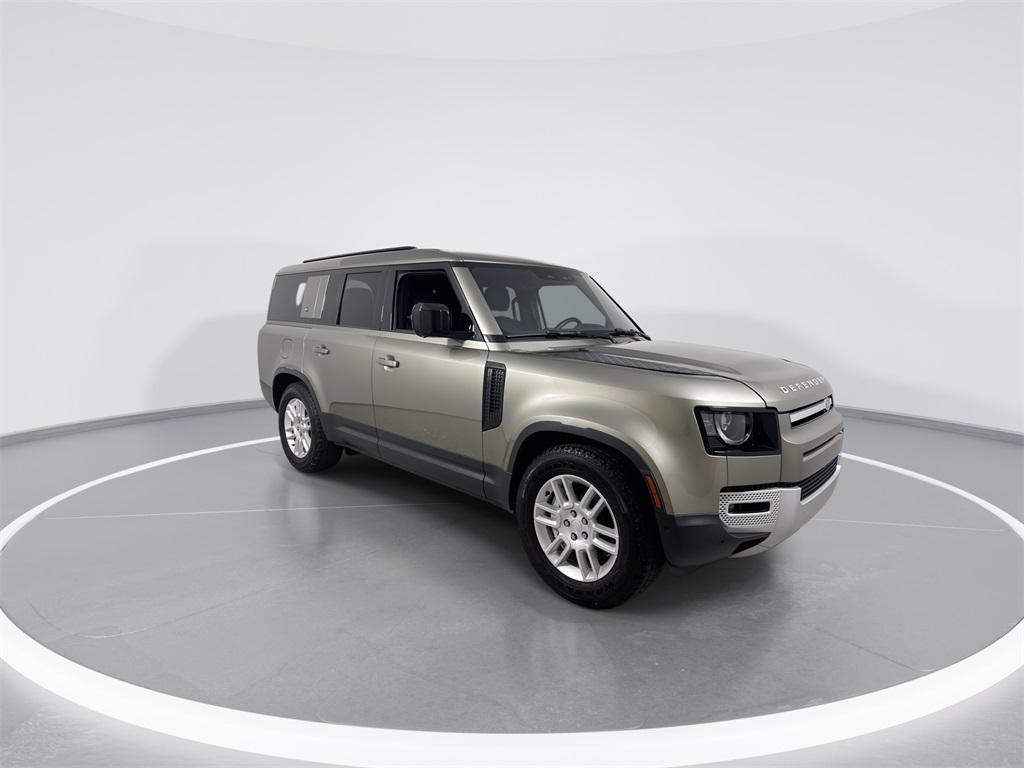 Land Rover Defender 2023