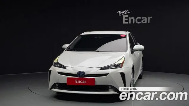 Toyota Prius 2021