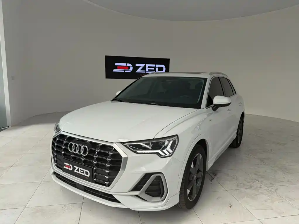 Audi Q3 2022