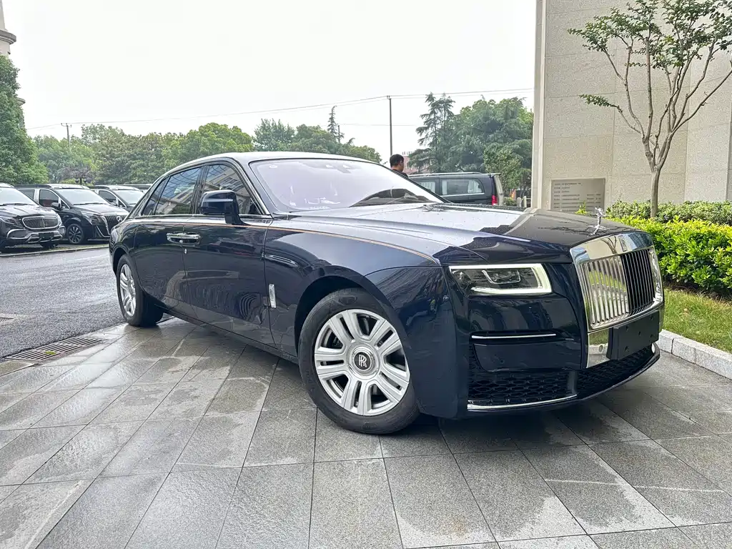 Rolls-Royce Ghost 2023