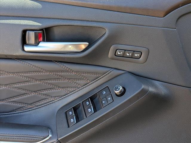 Toyota Avalon 2021