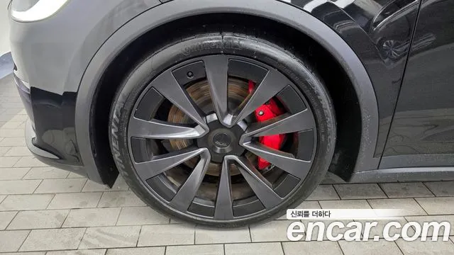 Tesla Model X 2023