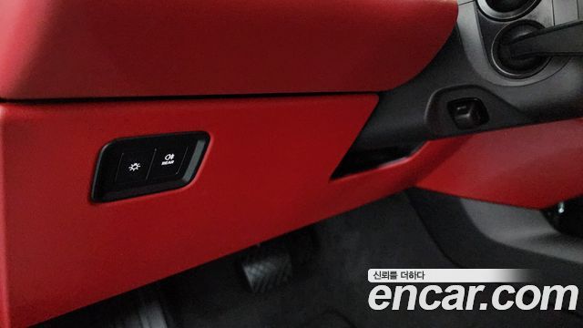 Porsche Macan 2025