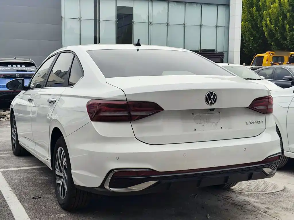 Volkswagen Lavida 2024