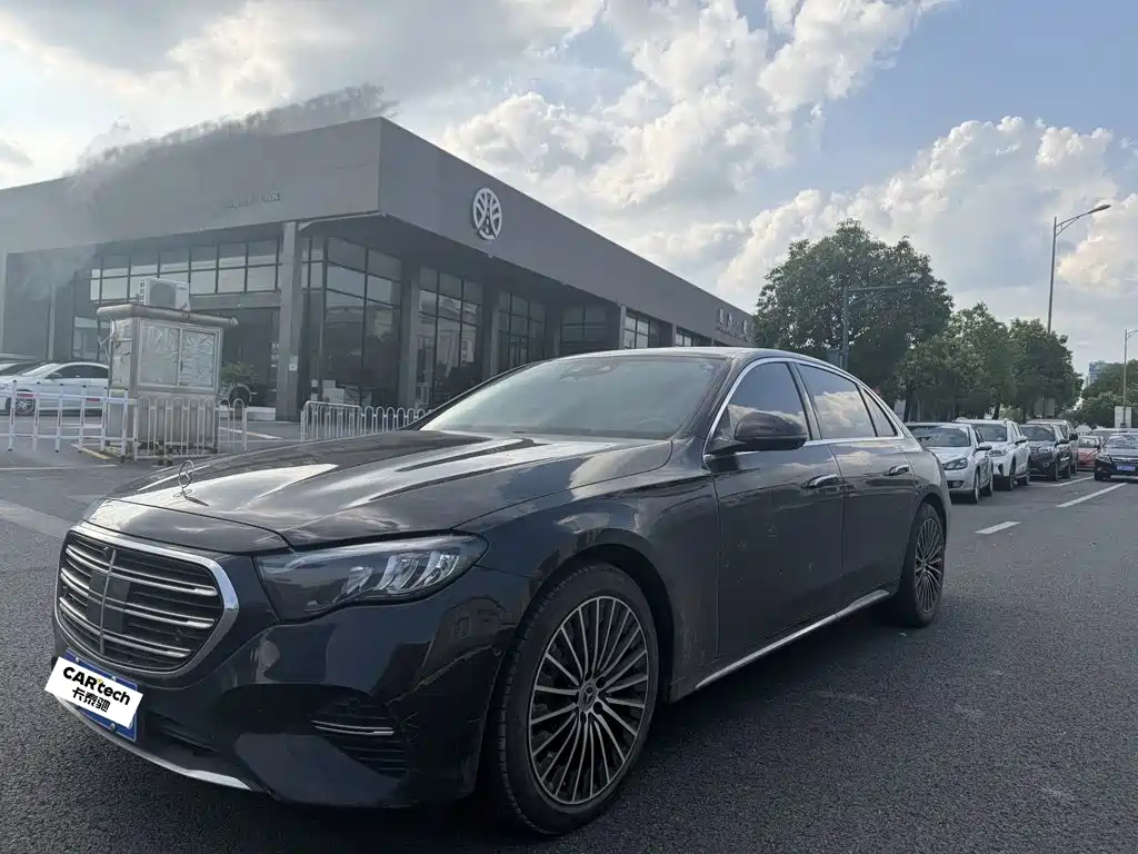Mercedes-Benz E-Класс 2024