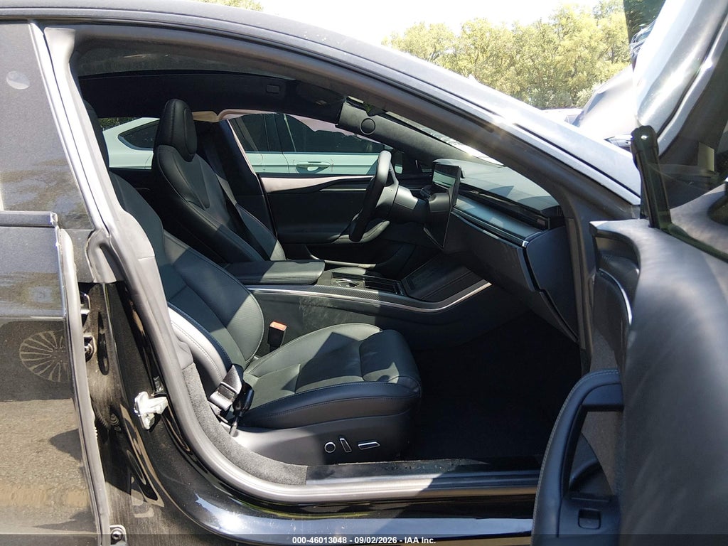 Tesla Model S 2023