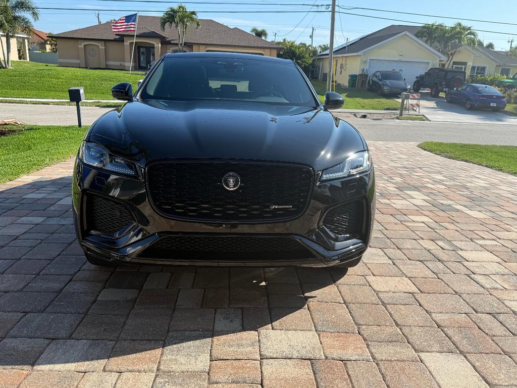 Jaguar F-Pace 2024