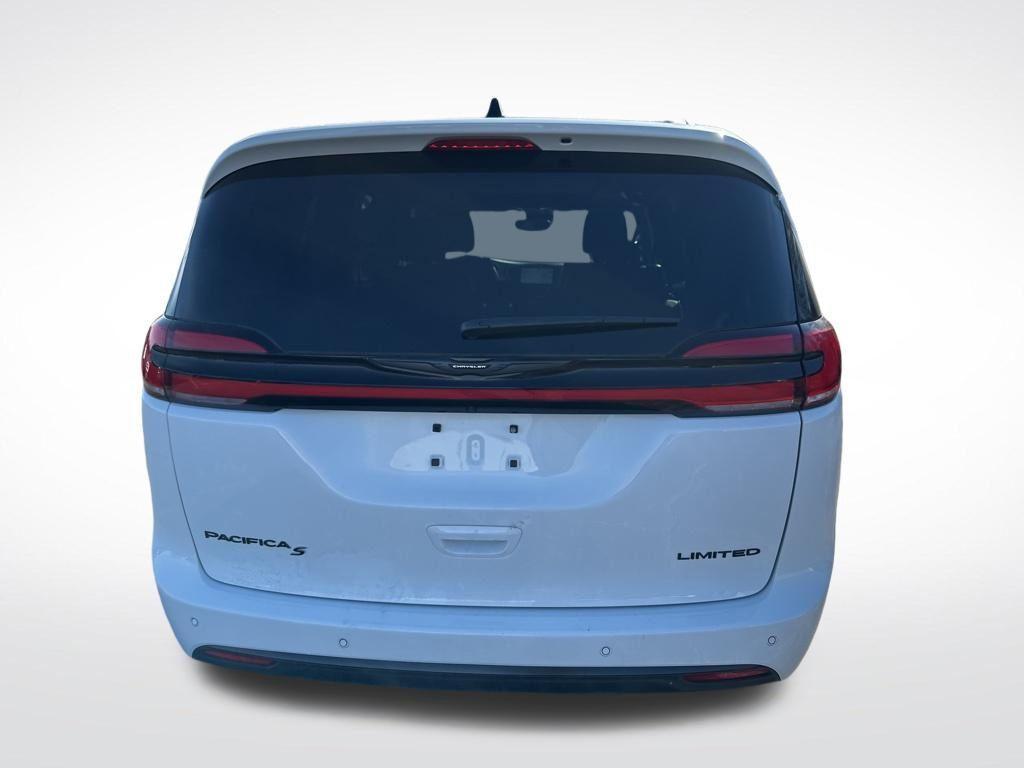 Chrysler Pacifica 2025