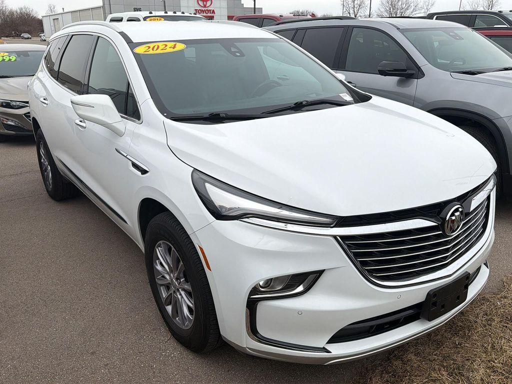 Buick Enclave 2024