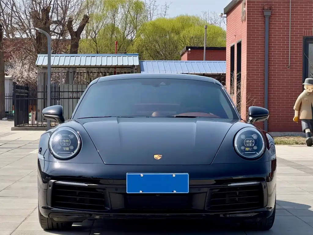 Porsche 911 2024