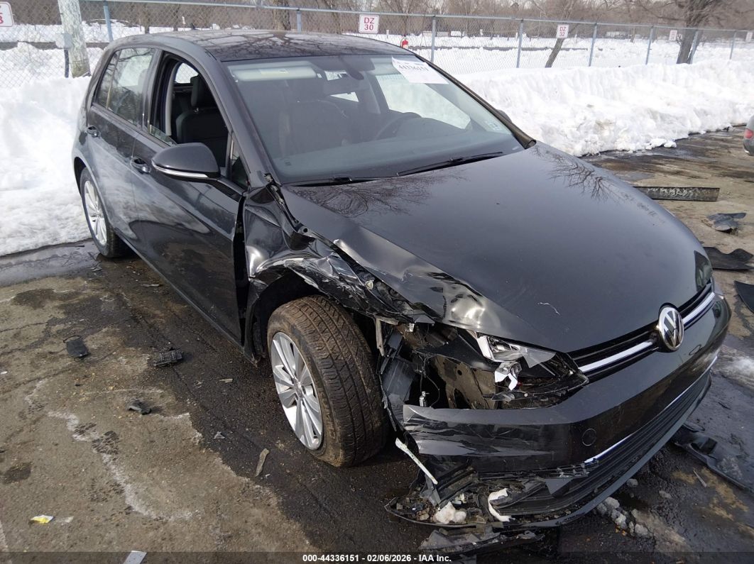 Volkswagen Golf 2021