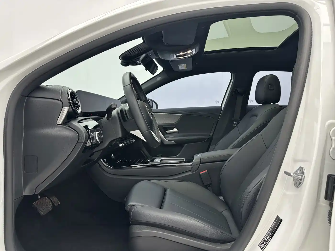 Mercedes-Benz A-Класс 2023