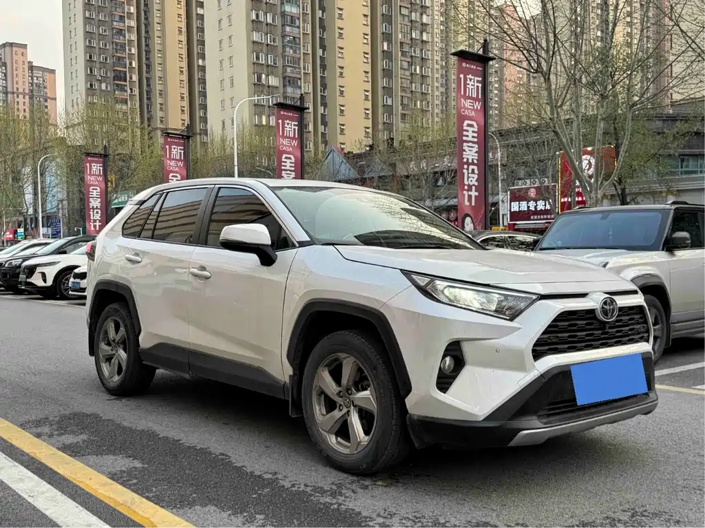 Toyota RAV4 2022