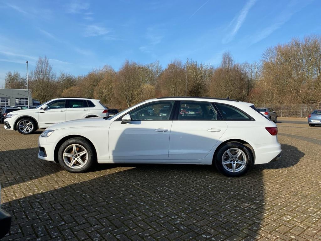 Audi A4 2022