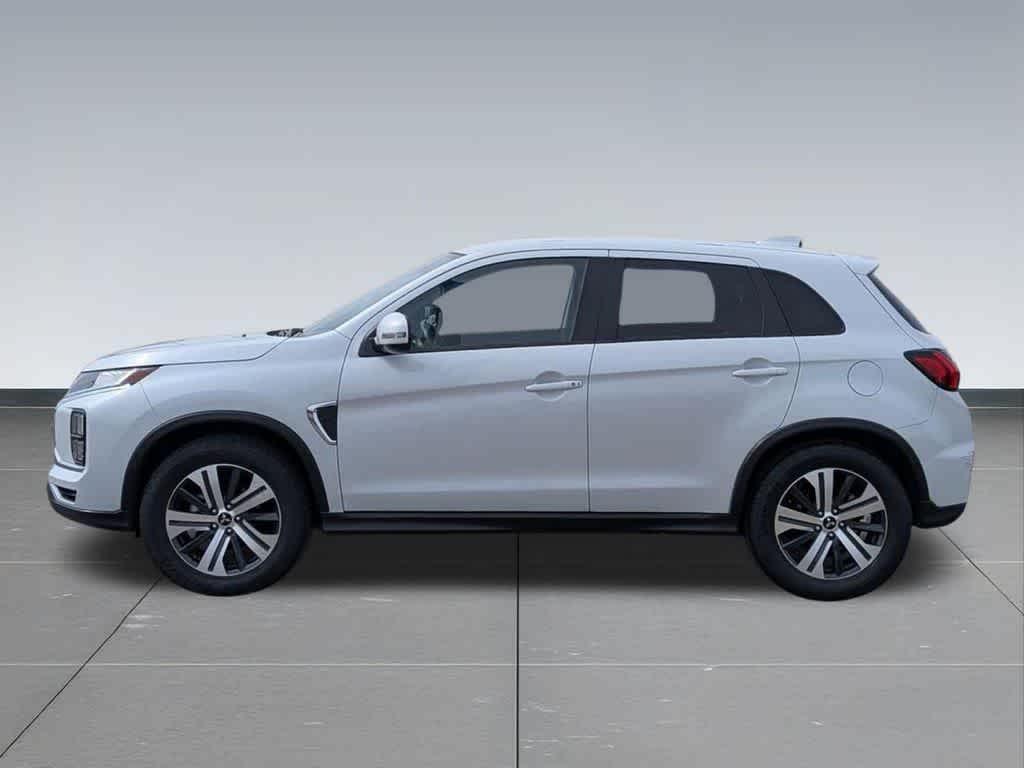 Mitsubishi Outlander Sport 2024