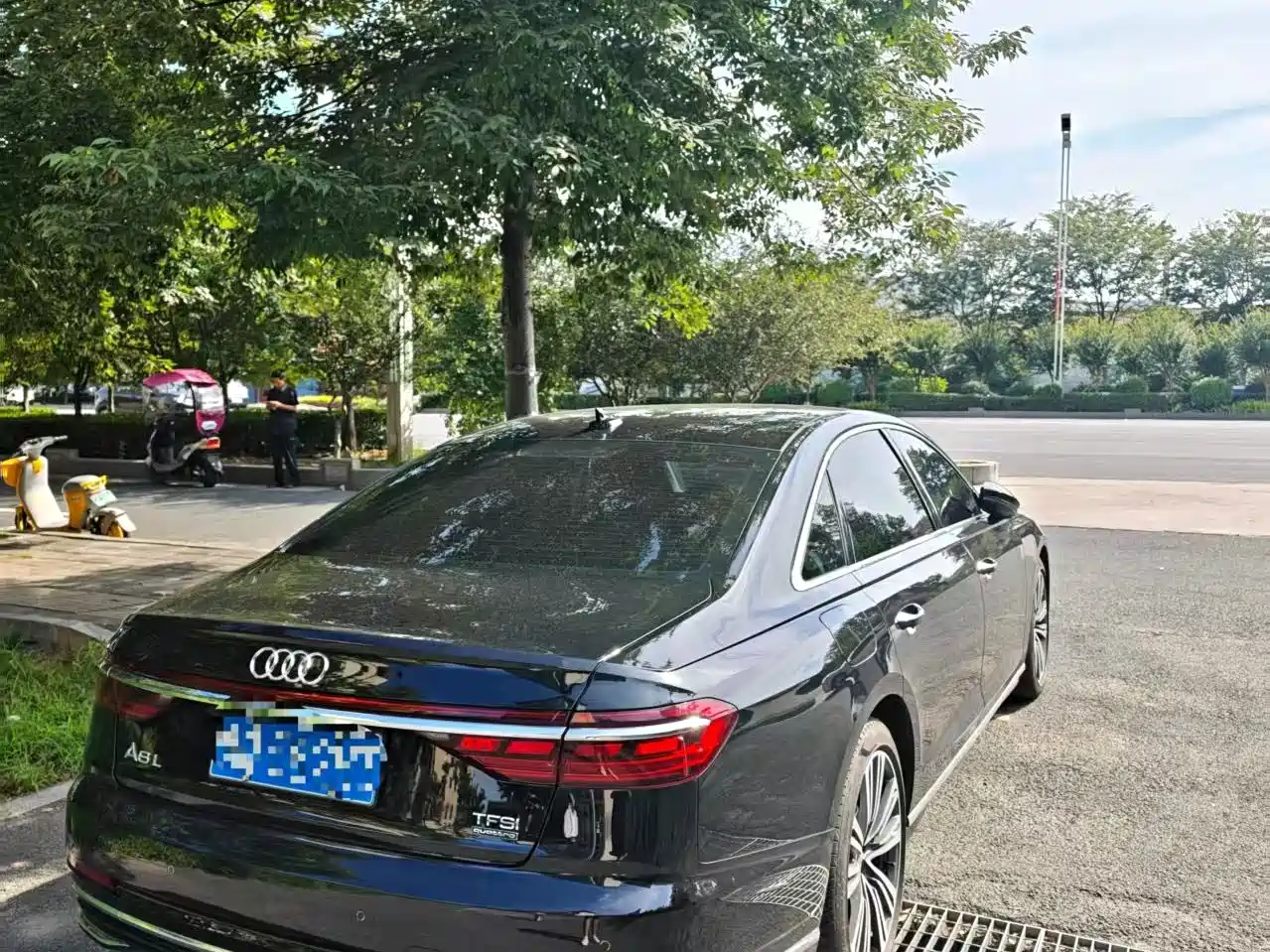 Audi A8 2025