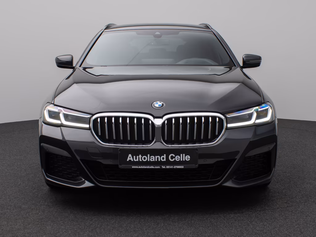 BMW 540 2022