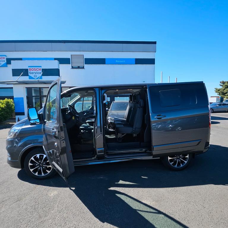 Ford Tourneo Custom 2021
