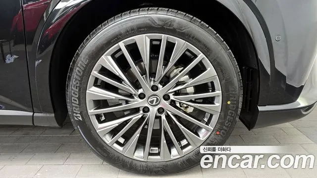 Lexus RX 2025