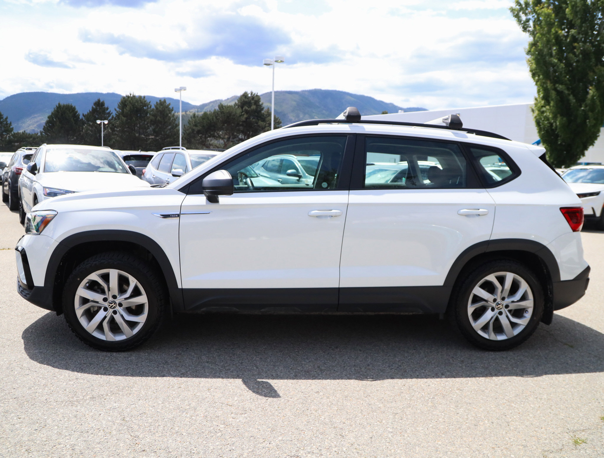 Volkswagen Taos 2023