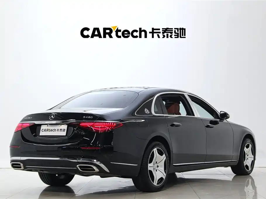 Mercedes-Benz Maybach S-Класс 2022