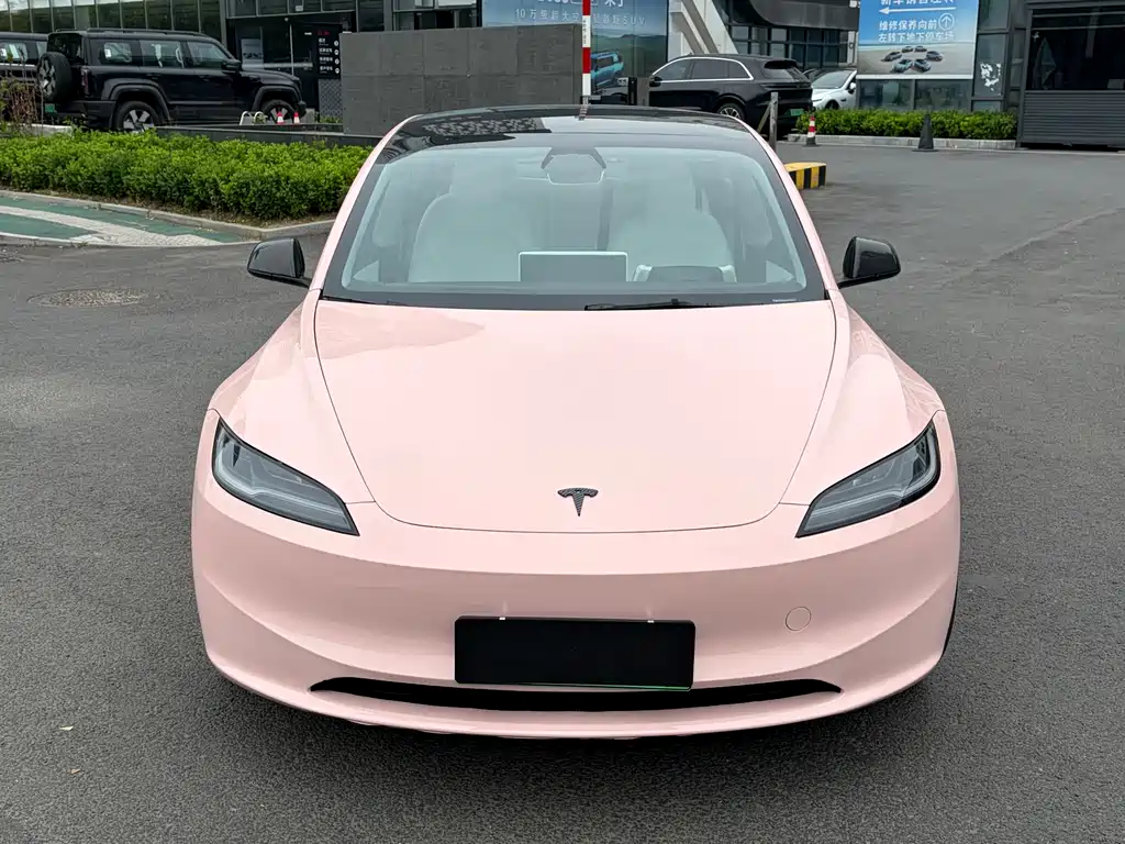 Tesla Model 3 2023