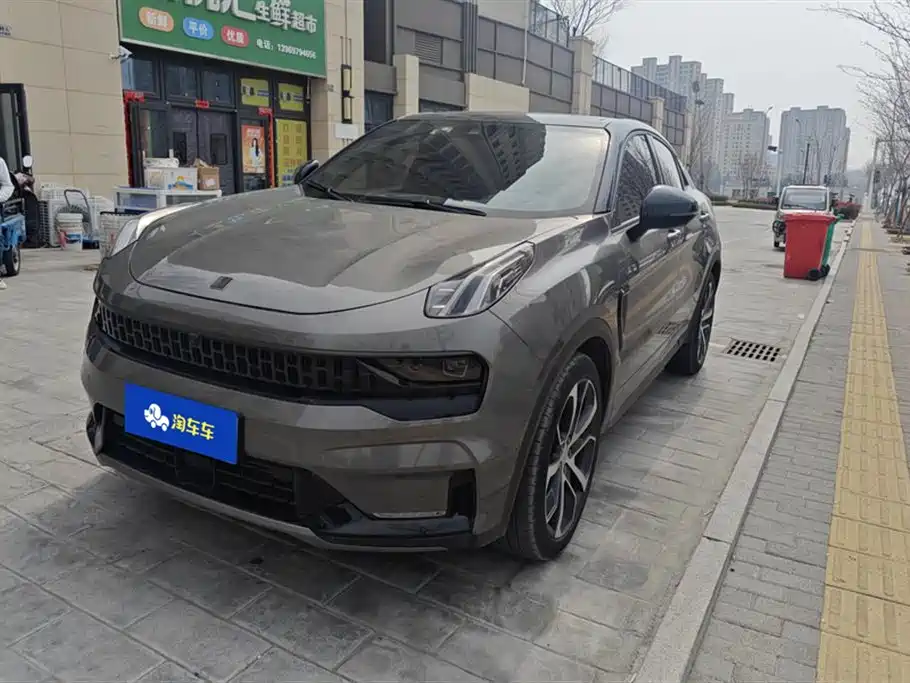 Lynk & Co 05 2022