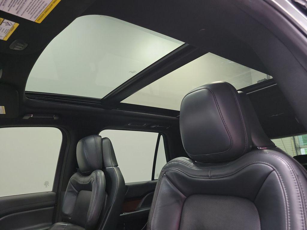 Lincoln Navigator 2022