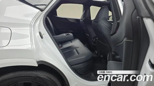 Lexus NX 2022