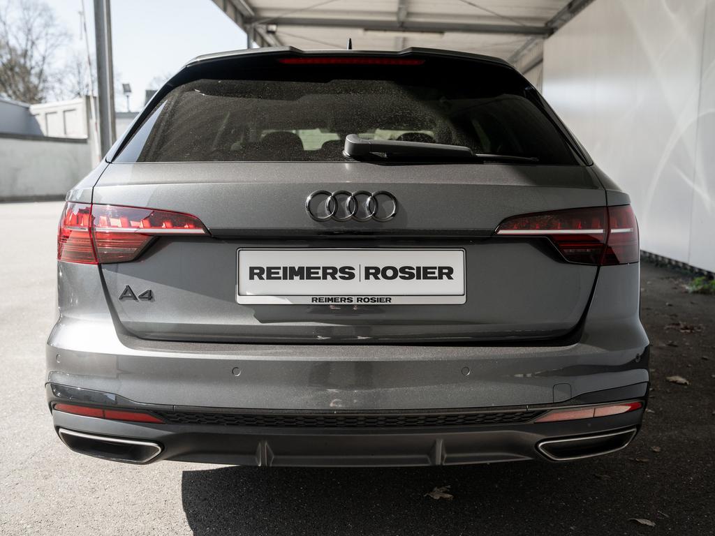 Audi A4 2022