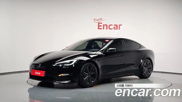 Tesla Model S 2023