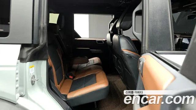 Ford Bronco 2023