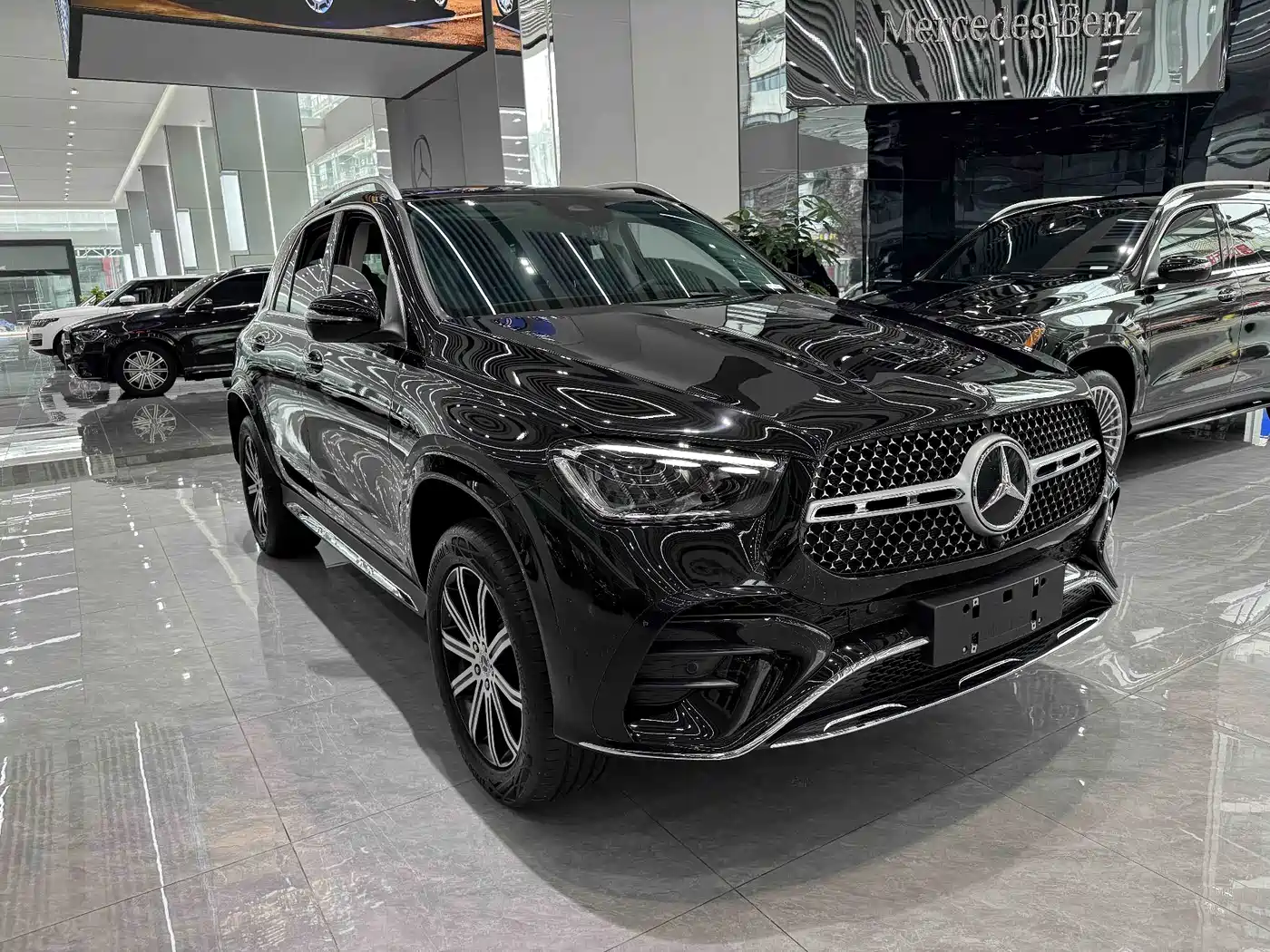 Mercedes-Benz GLE 2025