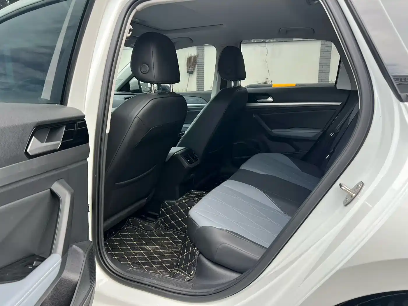 Volkswagen Lavida 2024