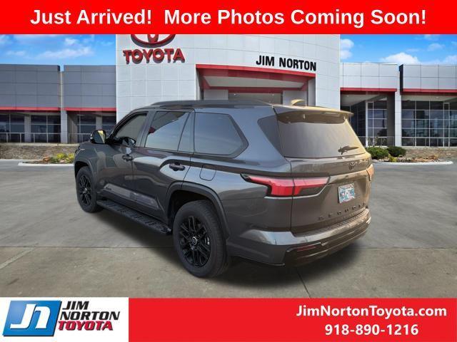 Toyota Sequoia 2024