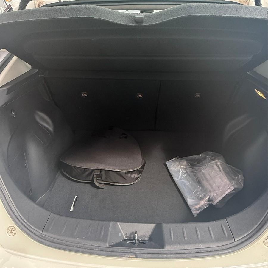 Nissan Leaf 2021