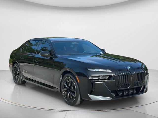 BMW i7 2023