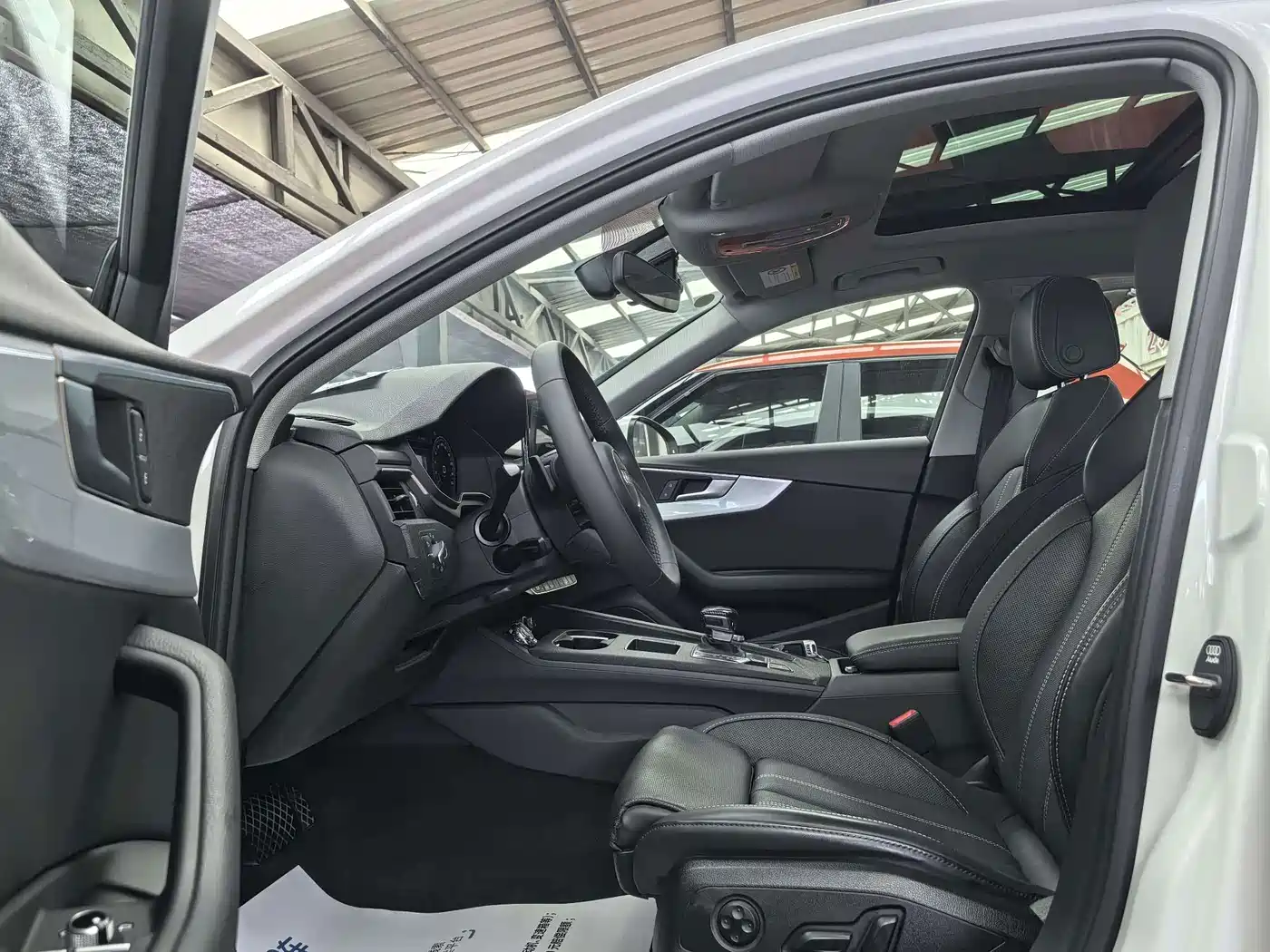 Audi A4 2023