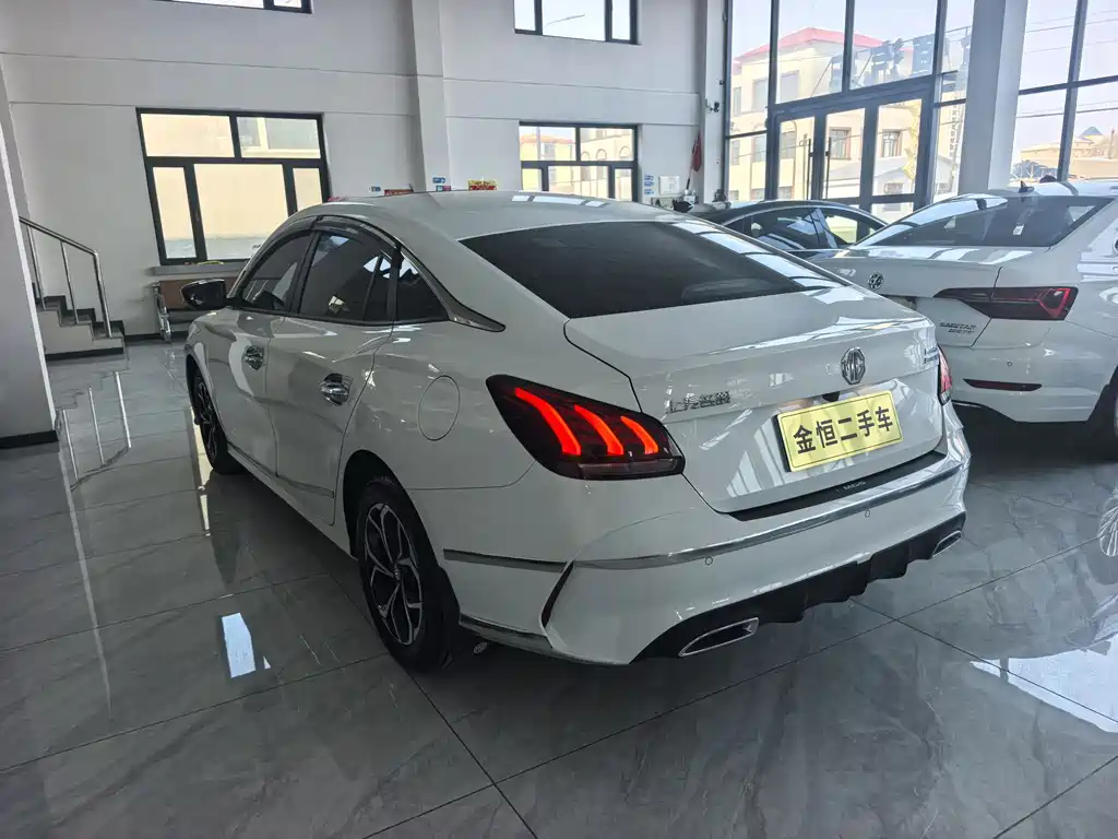 MG MG5 2023