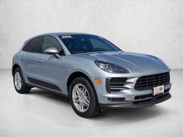 Porsche Macan 2021