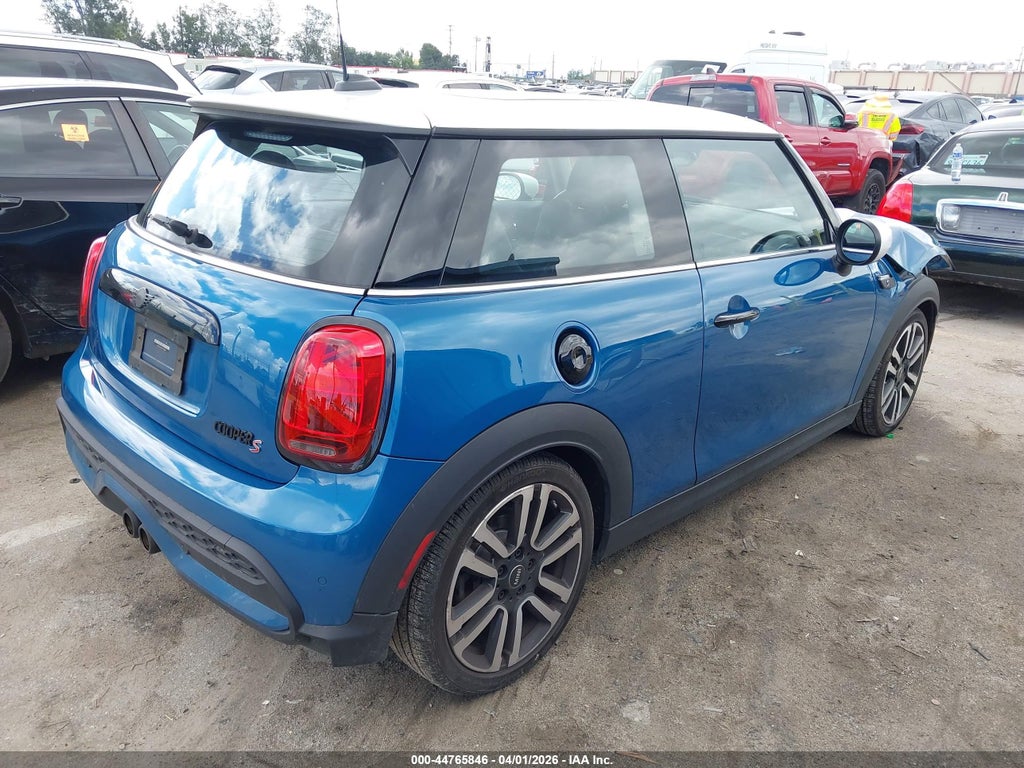 Mini Hardtop 2023